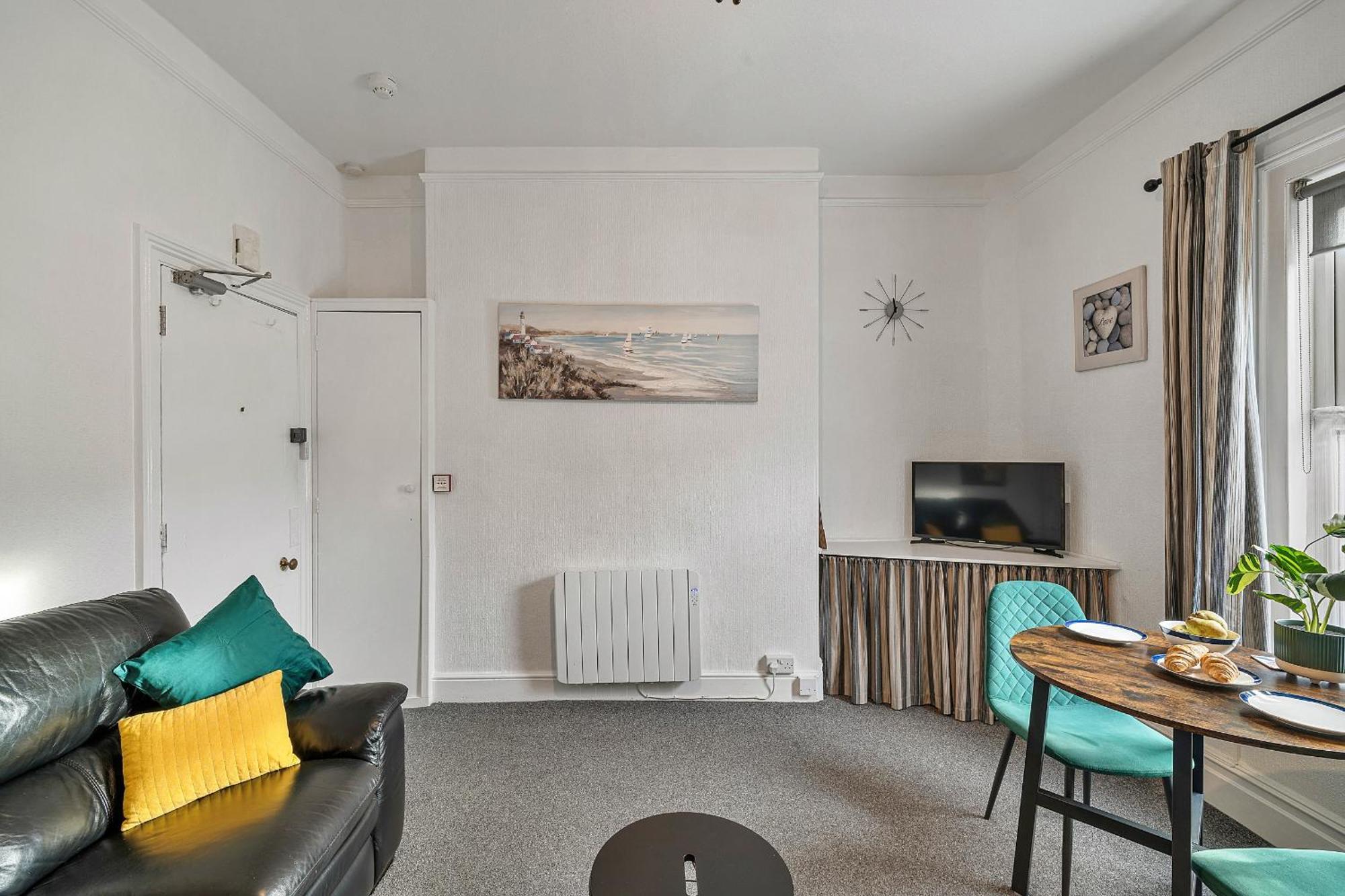Finest Retreats - Atherfield Apartments No 6 - Tree Tops Paignton Kültér fotó