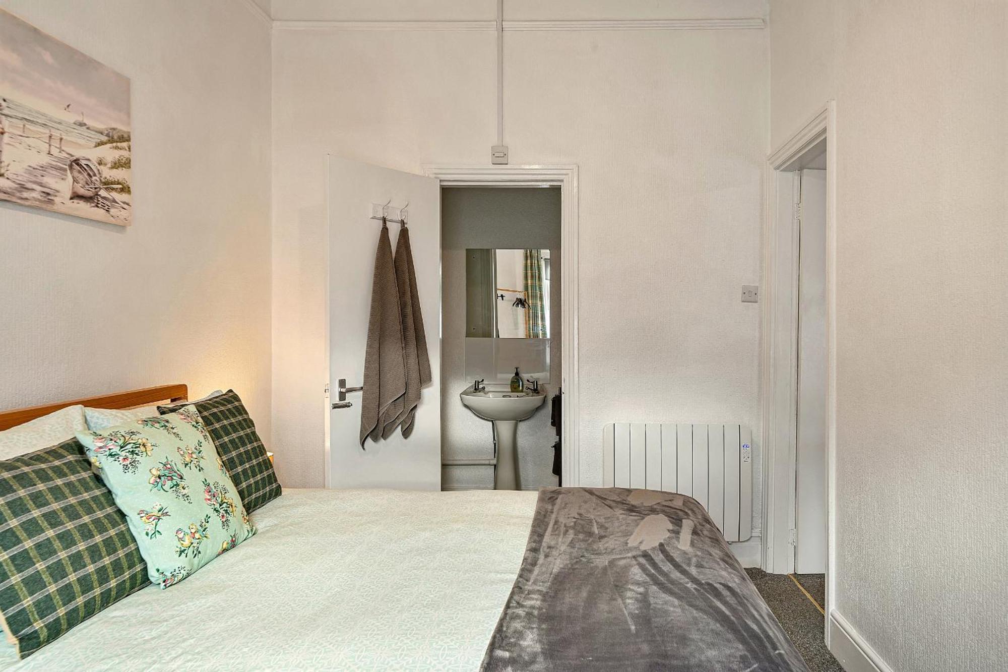 Finest Retreats - Atherfield Apartments No 6 - Tree Tops Paignton Kültér fotó